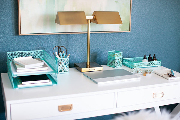 Aesthetic Desk Accessories That Elevate Your Workspace