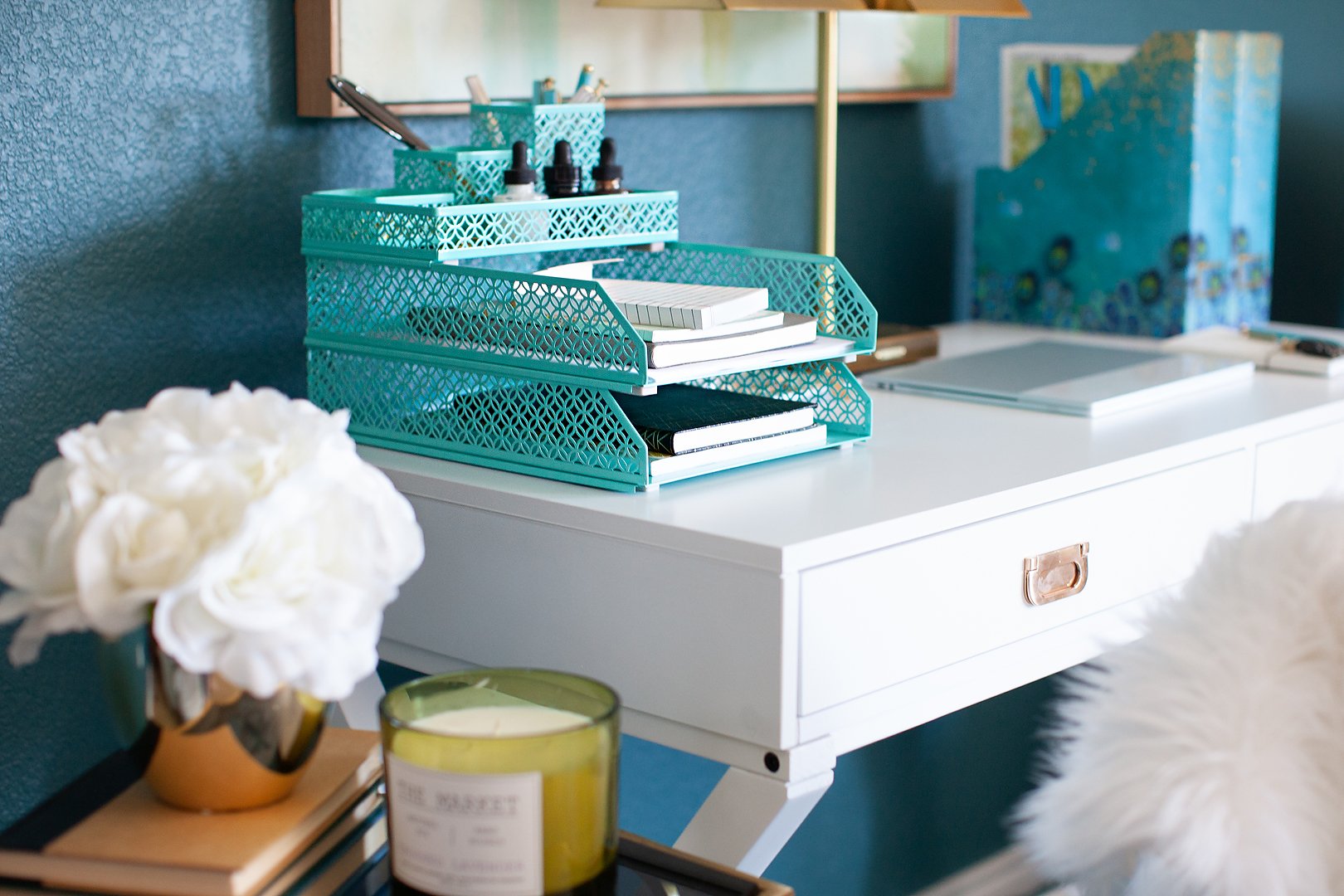 Inspire Your Workspace With Cute Office Desk Accessories