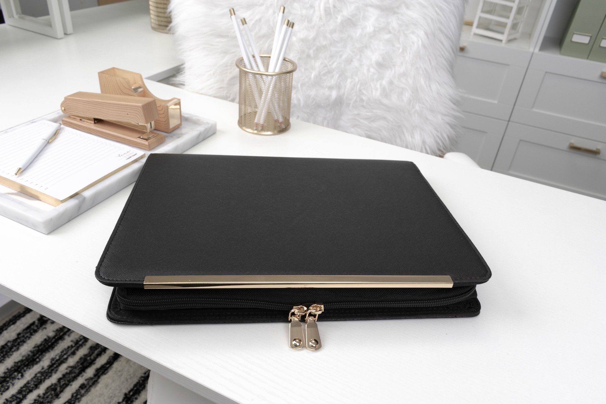 How to Prioritize Tasks at Work and End the Overwhelm