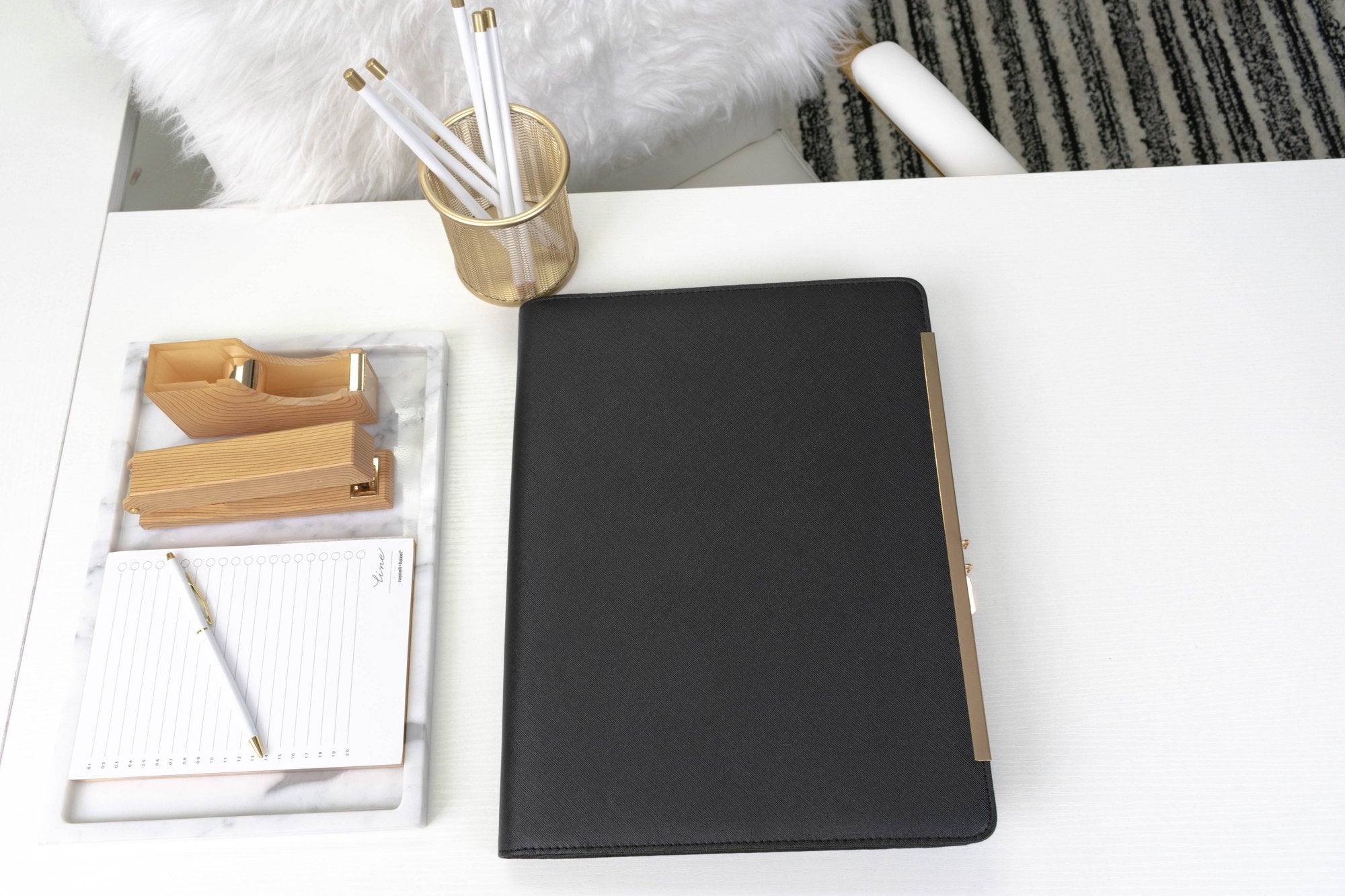 Legal Pad Portfolio: The Ultimate Buyer's & Styling Guide