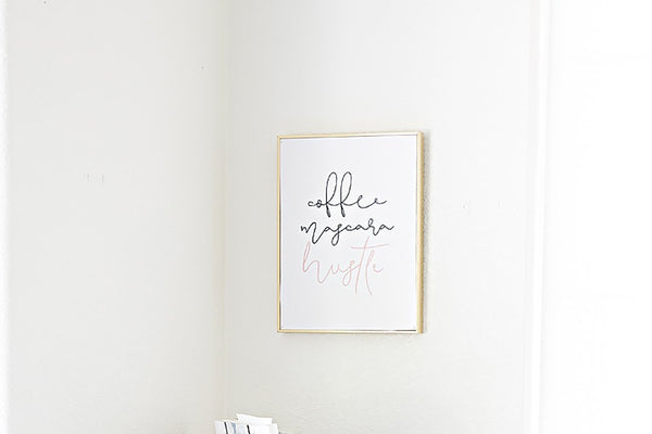 Minimalist Desk Setup: Boost Focus & Productivity