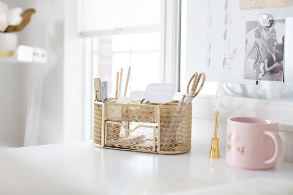 Modern Office Desk Accessories to Elevate Your Workspace