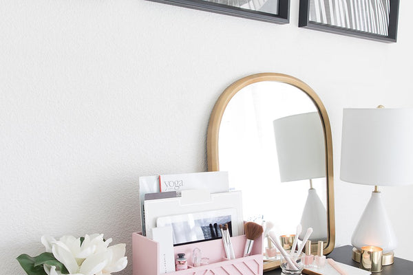 Small Space Study Table Ideas