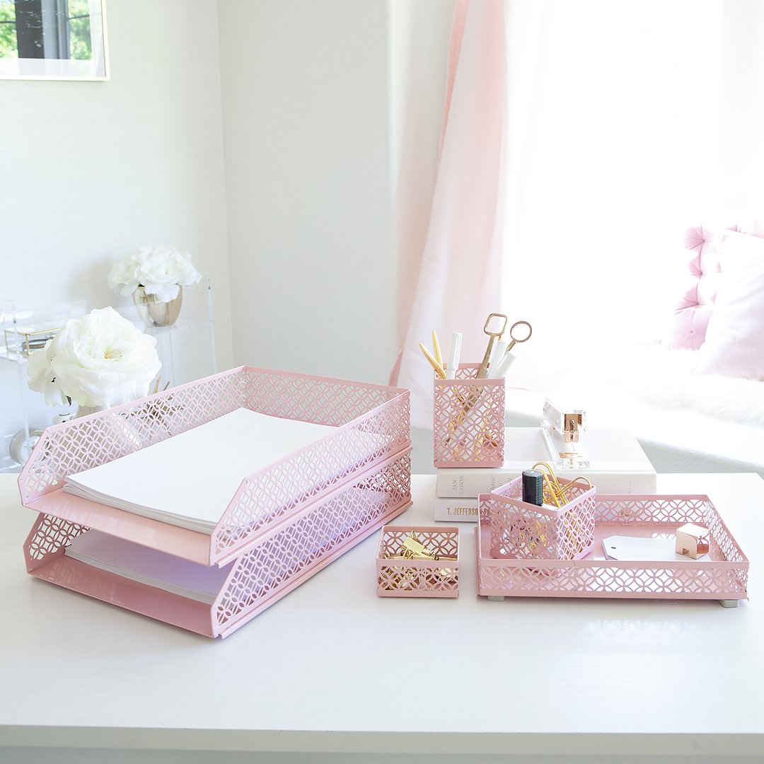Student Desk Organization Ideas for an Inspired Study Space | Blu Monaco