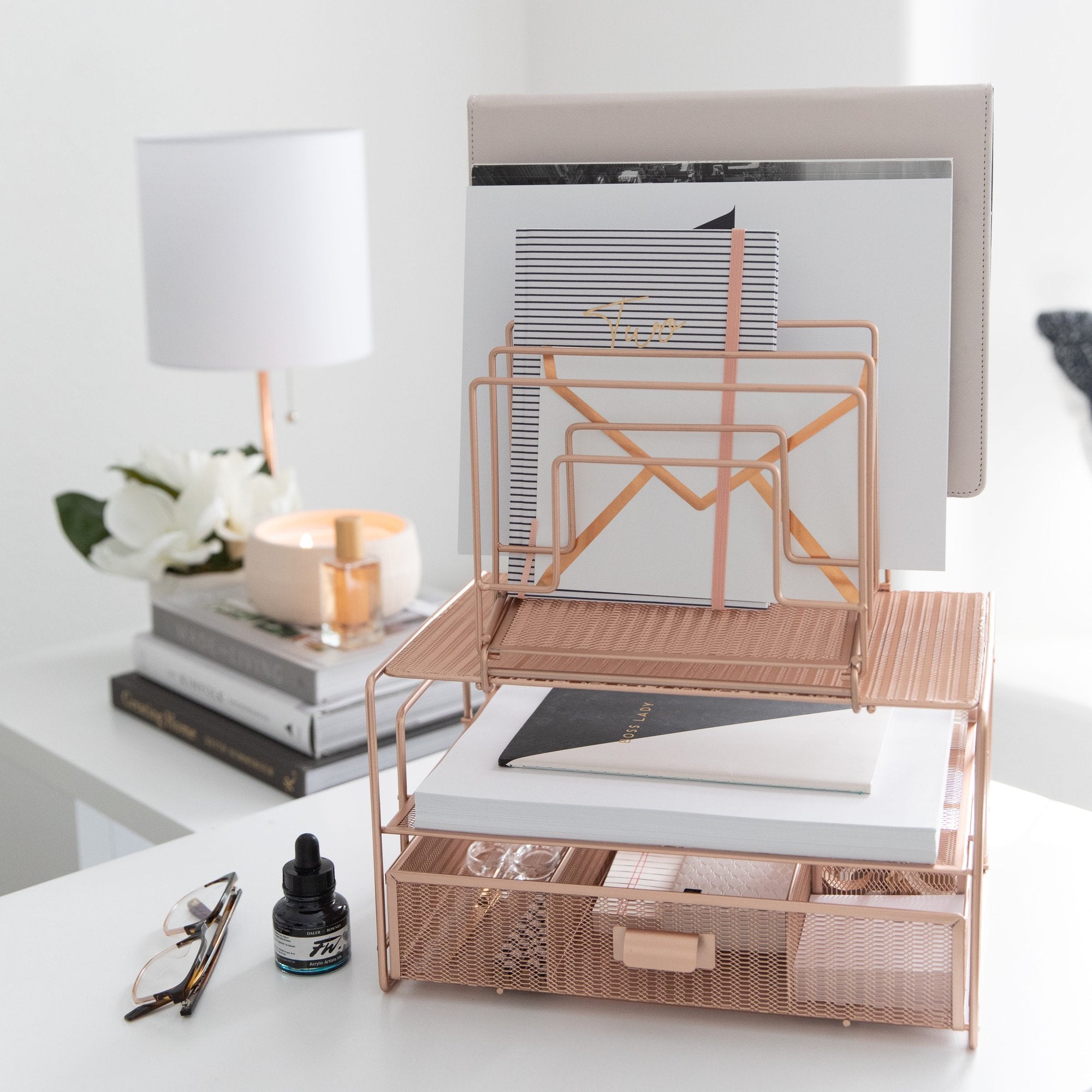 Transform Your Classroom with These Teacher Desk Organization Ideas